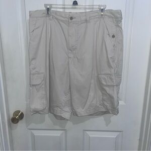 Madison Men's Cargo Shorts - Light Tan